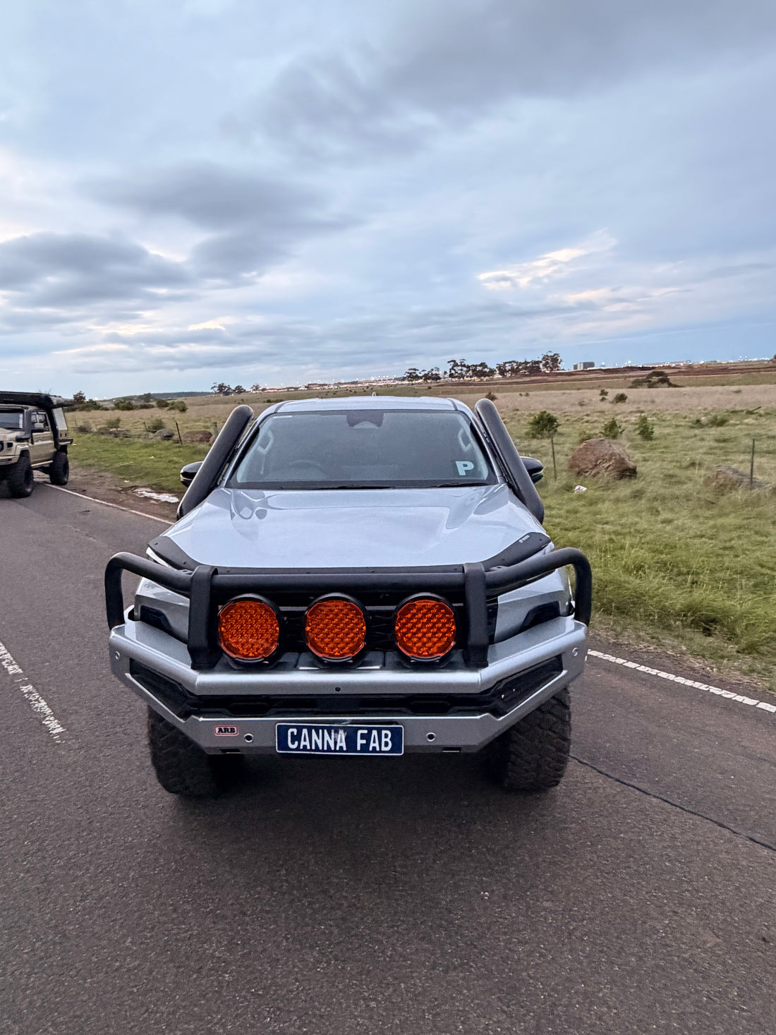 Toyota Hilux N90 Short-Entry Snorkel