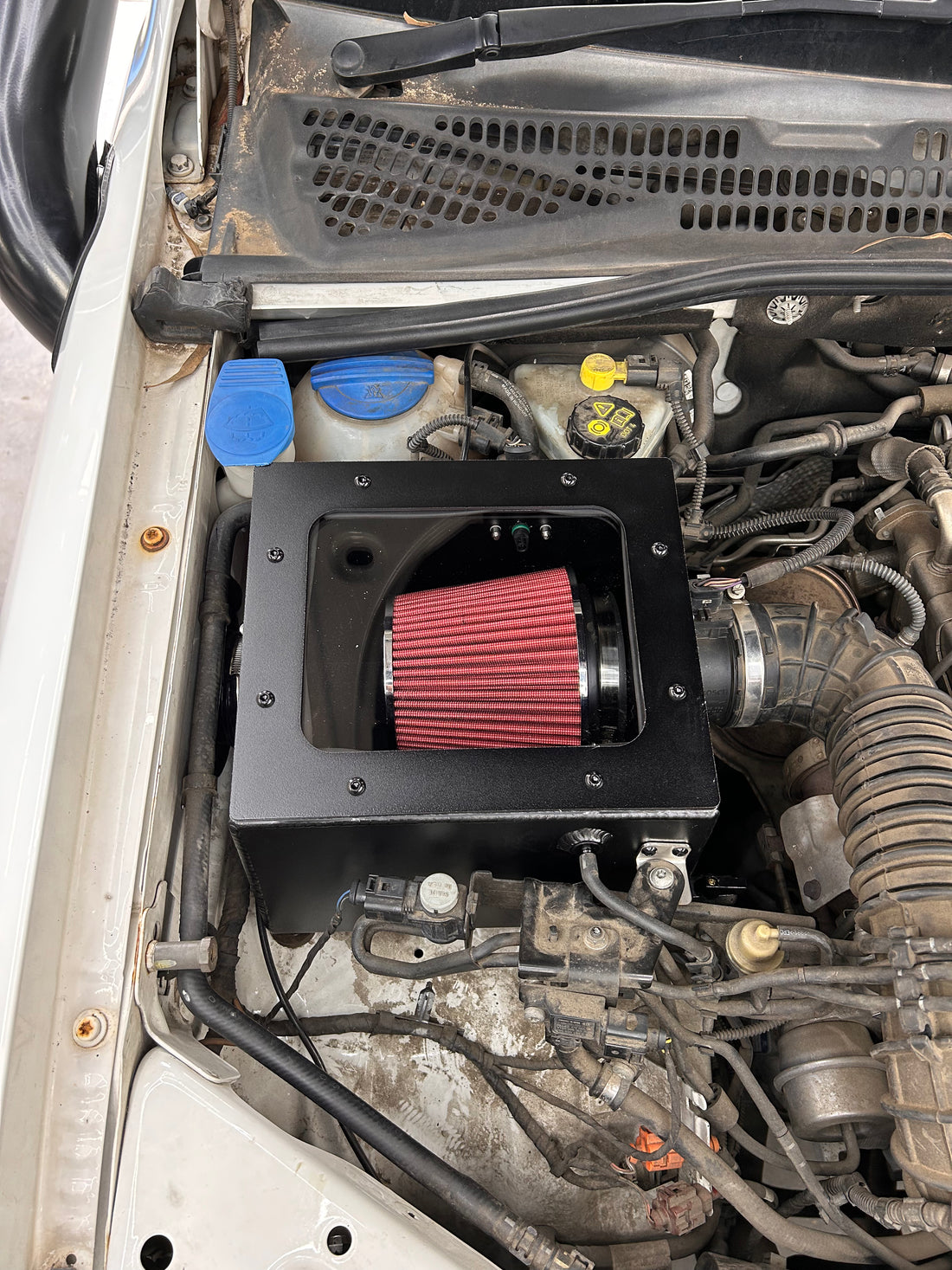 Volkswagen Amarok 4 Cylinder Aftermarket Airbox (CLEARENCE) - Canna Fabrication